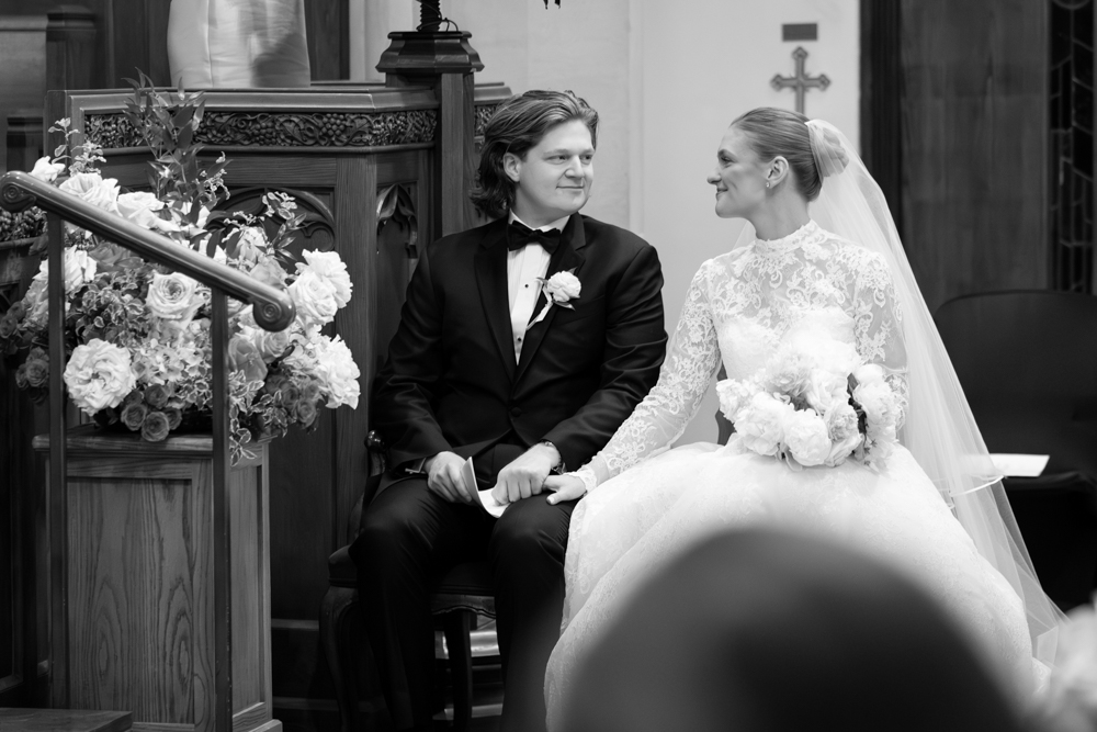Guests at the ceremony, Woman's Club of Fort Worth wedding