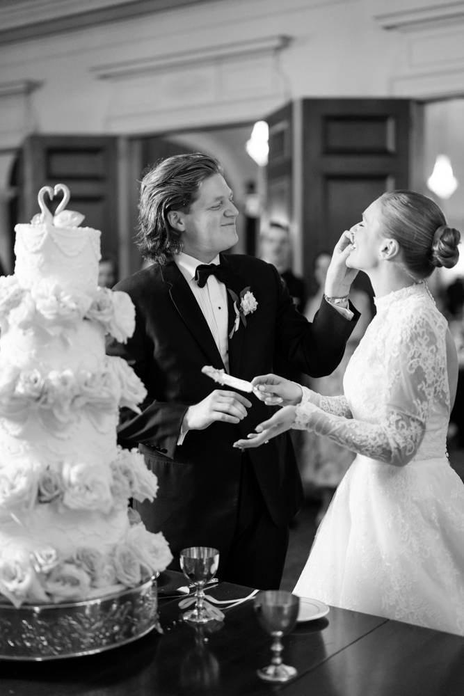 Black and white first dance, Woman's Club of Fort Worth wedding