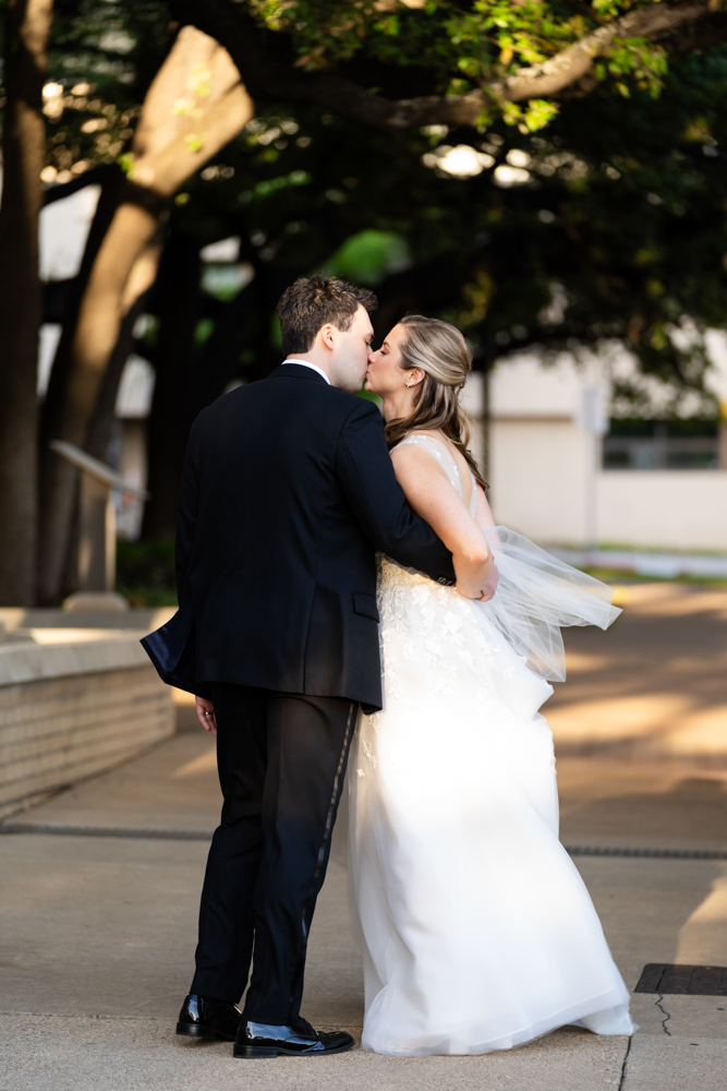 Kelley & Stephen, First United Methodist Church Fort Worth & Fort Worth Zoo Wedding