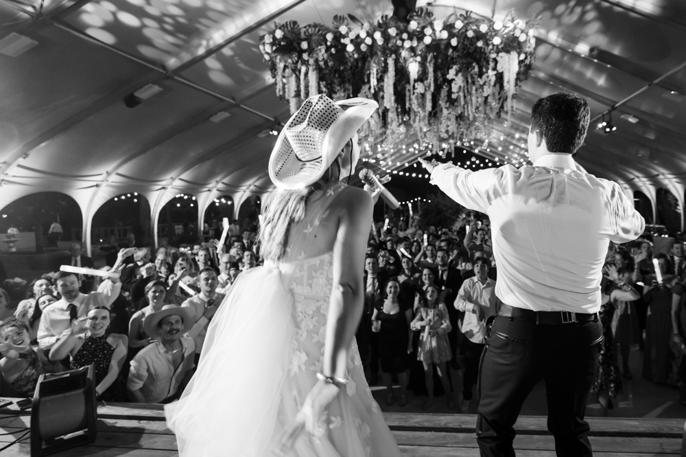 Celebrating Kelley & Stephen, First United Methodist Church Fort Worth & Fort Worth Zoo Wedding