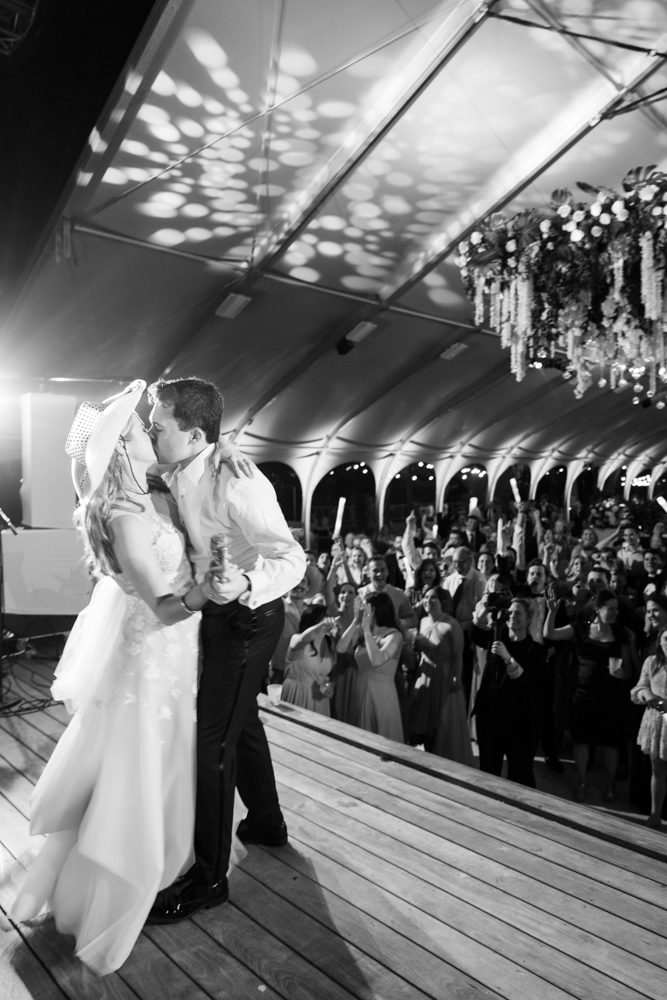 Kelley & Stephen, First United Methodist Church Fort Worth & Fort Worth Zoo Wedding