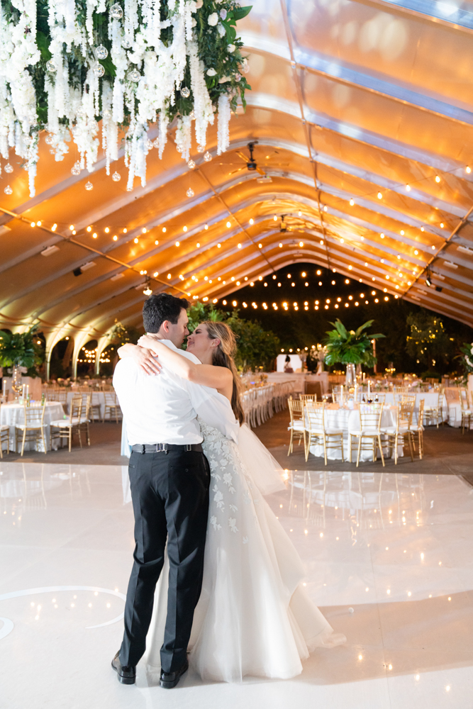 Celebrating Kelley & Stephen, First United Methodist Church Fort Worth & Fort Worth Zoo Wedding