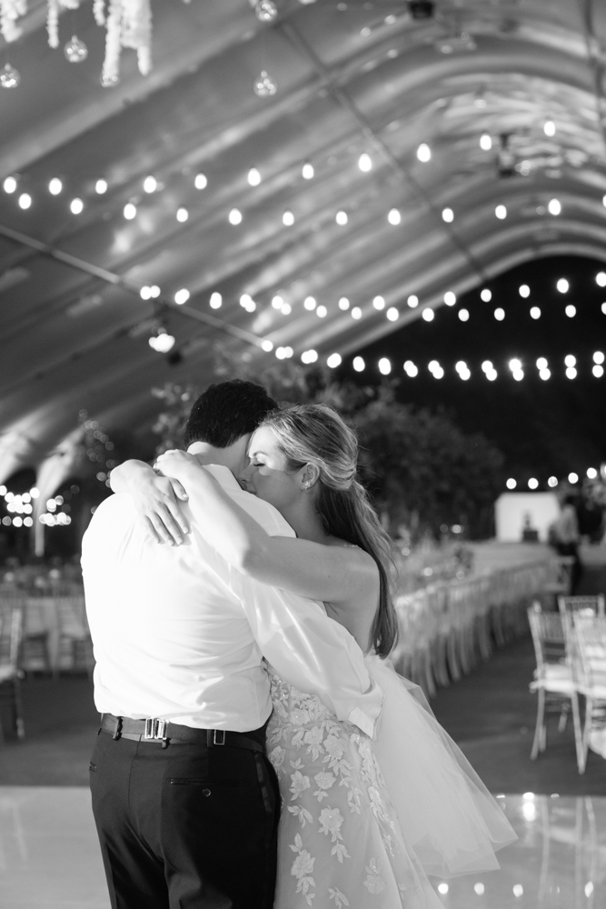 Kelley & Stephen, First United Methodist Church Fort Worth & Fort Worth Zoo Wedding