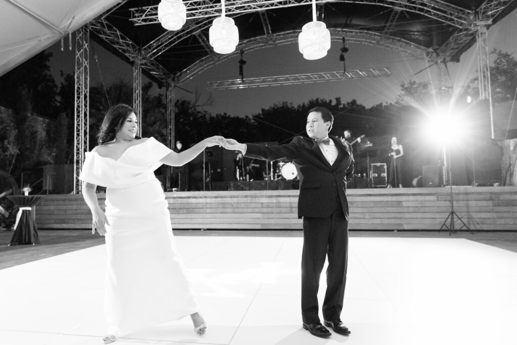 A Colorful Cultural Celebration at the Fort Worth Zoo, Katie & Huy