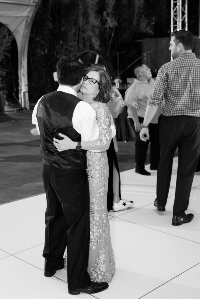 A Colorful Cultural Celebration at the Fort Worth Zoo, Katie & Huy