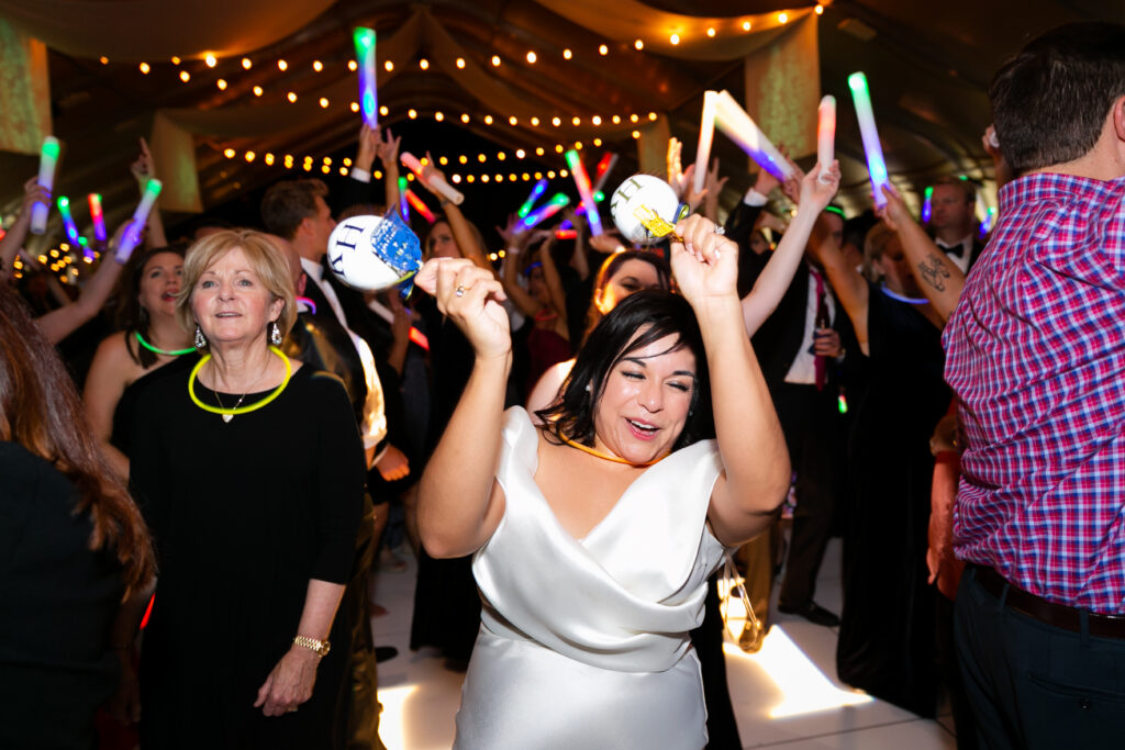 A Colorful Cultural Celebration at the Fort Worth Zoo, Katie & Huy