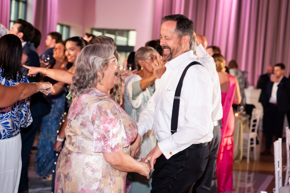 A packed dance floor at Kathryn and Grant's Fort Worth wedding