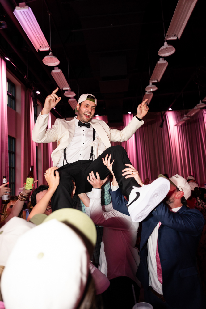 A packed dance floor at Kathryn and Grant's Fort Worth wedding