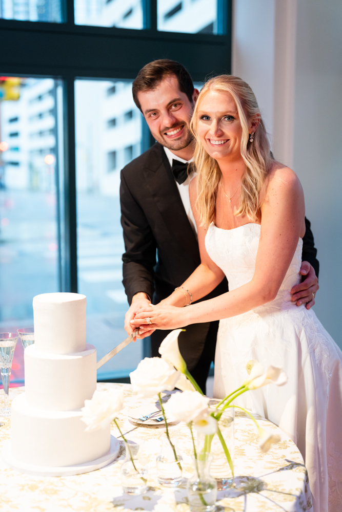 A heartfelt parent dance at the Fort Worth reception